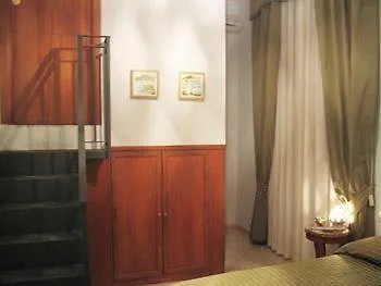 ホテル Partenopea- 3*
